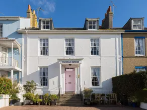 Camilla House Guest House - Image 3