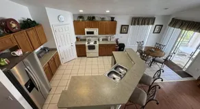 Cullen Villa home - Image 4