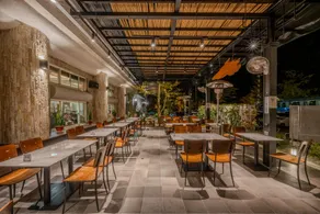 Ginkgo Hotel - Image 2