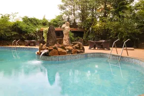 Ravine Hotel - Image 3