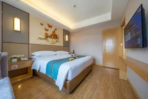 Vienna Hotel Nanning Xiangsi Lake University Town - Image 4