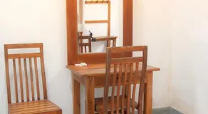 Triple W - Image 4