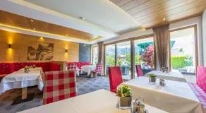 Hotel Mehrhauser der Kienzl Kristin - Image 3