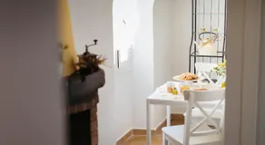 DUSSAIGA - Camera Delle Rose - Image 3