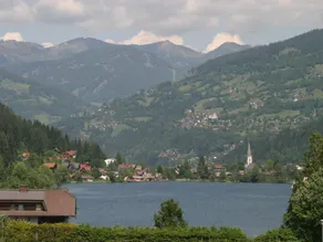 Apartment in Feld am See near Ski Slopes - Image 2