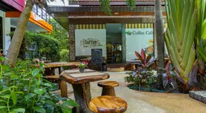 NaiHarn Sea Condo by Holy Cow, 1-BR, courtyard view - Image 5