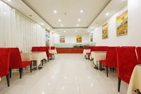 Hanting Hotel Urumqi South Railway Station Wanda Plaza - Image 4