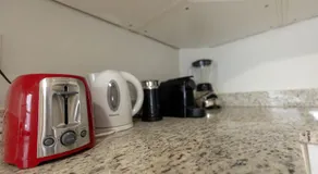 Renovated 10 Min from the city - Image 2