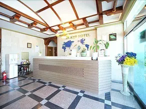 Island Motel - Image 3