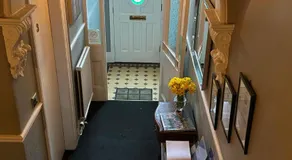 Worth House - Image 3