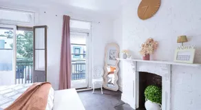 Walk to CBD 3BR Redfern Air Con Groups Family Sleeps 7 - Image 2