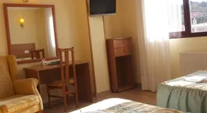 Hostal El Volante - Image 3