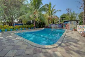 Hotel O Yellow House - Image 2
