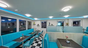 Bernstein Hotel "50`s Seaside Motel" - Image 5