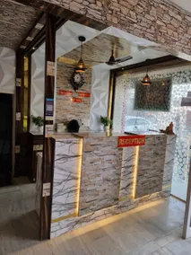 OYO Hotel Shanti Grand Inn - Image 4