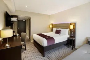 Premier Inn London Gatwick Airport (North Terminal) Hotel - Image 4