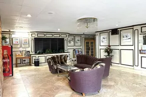 Eco Inn Suites by Hotel O Baytown - Image 4