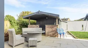 All Views - Image 5
