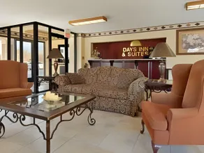 Your Place Inn - Image 3
