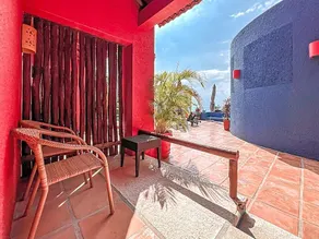 Casa de los Suenos Hotel - Image 4