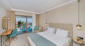 Katerina Palace Hotel - Image 2