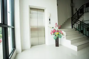 The Viewpoint Hotel - Image 3