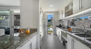 Villa Playa del Duque - Image 2