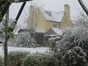 Brook Farm Bed and Breakfast - Image 1