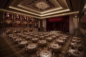 The Towers of the Waldorf Astoria New York - Image 5