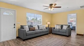 Sarasota Bradenton Getaway 3BR Sleeps 10 - Image 3