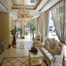 Huaxu Business Hotel - Image 3