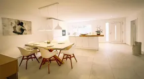 Dreamapartment La Vigna "White Suite" mit eigenem Indoorpool, Sauna & Grillhütte - Image 3