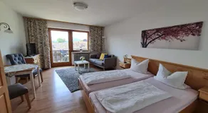 Gästehaus Radlerhof in Gstadt am Chiemsee - Image 2