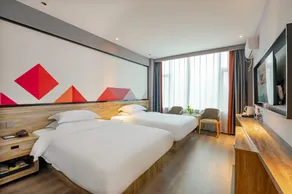 Borrman Hotel Yibin Daguan Pavilion - Image 2