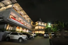 Tirtagangga Hot Spring Resort - Image 5