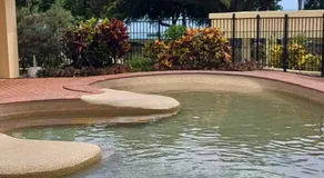 Stay on the Strand, Townsville, one bedroom apartment on the third floor, free secured parking - Image 2