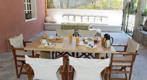 Kristal Hotel - Image 4
