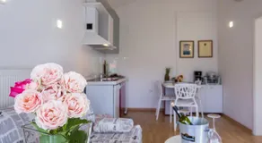 Molnar Resort Apartment Ljiljana - Image 4