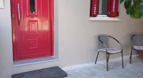 The Old Vine Apartment - Image 5