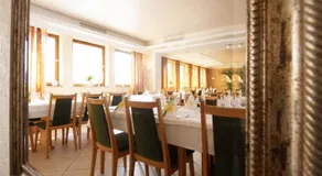 Hotel Regina - Image 2