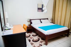 One Click Hotel - Image 2