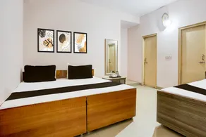 Hotel O Gautam Sardar Guest House INN - Image 2