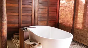 Aloha Village Hotel - Image 3
