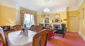 Georgian Hotel - Image 3
