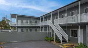 Pacific Motel 01 - Image 3