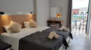Valentinos Apartments - Image 2