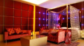 Spring Young Motel - Image 4