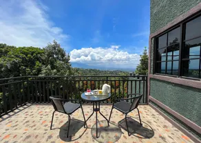 Edensor Hills & Resort - Image 4