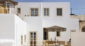 Niove Suites Milos - Image 4