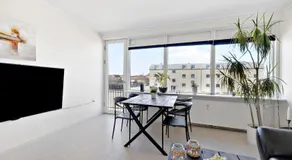 Private Renovated Apartment - Image 2